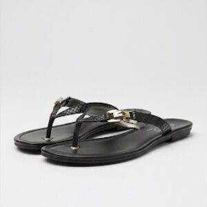 Marc Fisher • sandals